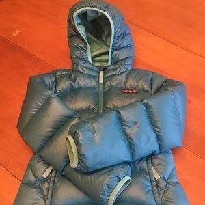 Patagonia size xs puffer jacket.